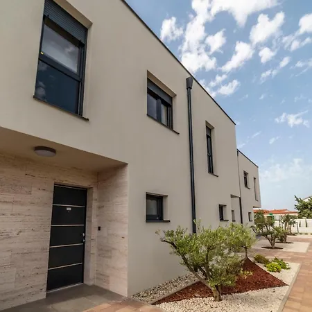 Pinna - Caretta Apartament Pula