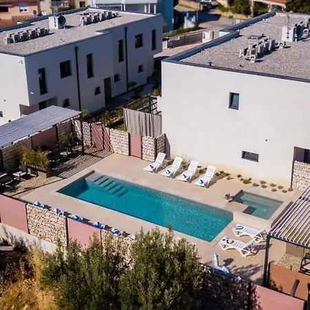 Pinna - Caretta Apartament *